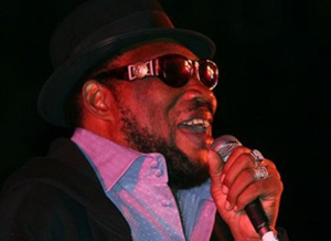 L'històric cantant jamaicà Derrick Morgan encapçala l'edició 2009 del Reggus